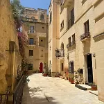 Character Maisonette Spinola Bay St. Julian's