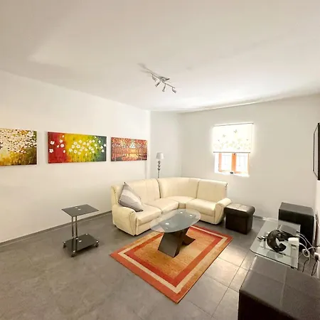 Character Maisonette Spinola Bay * San Ġiljan