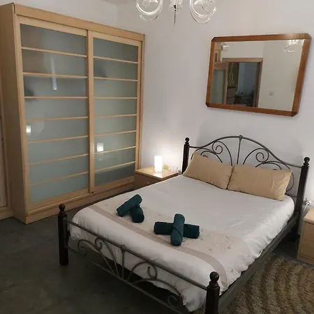 Character Maisonette Spinola Bay