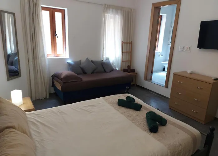 Character Maisonette Spinola Bay アパート