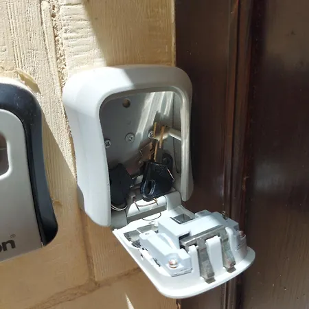 Character Maisonette Spinola Bay